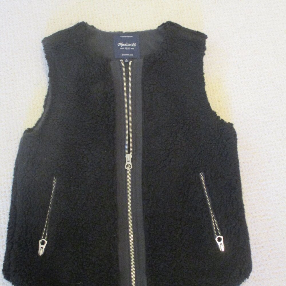 Madewell Black Sherpa Vest SIZE S